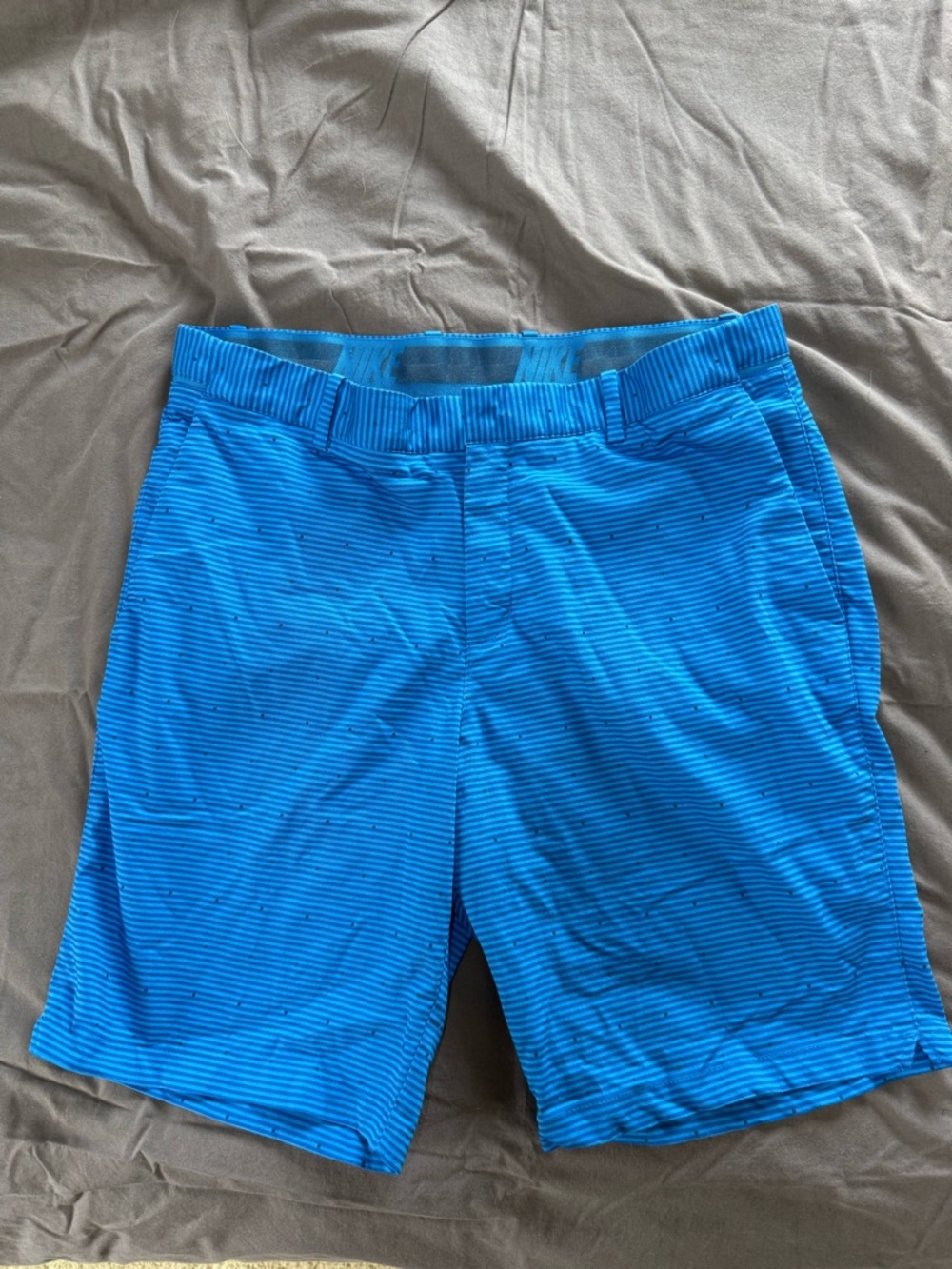 Nike Men's Dri-Fit Blue Patterned Shorts - 9 inches